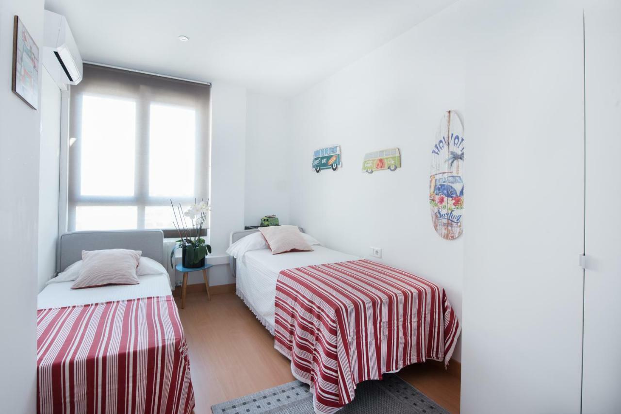New Apartment With Big Terrace 10 Min Walk To Beach Supermarkets Calafell Exterior photo